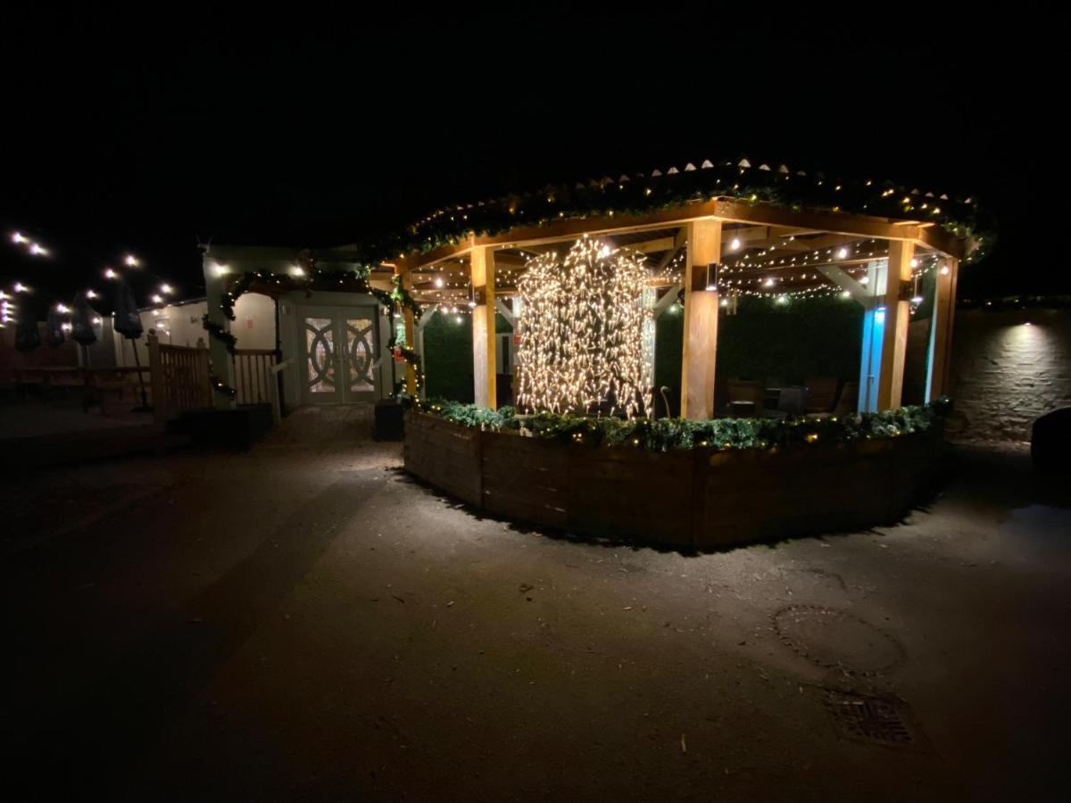 Hotel Hogget Foxton Esterno foto